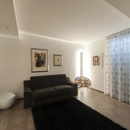 Loft In Master Palace Apartment Catania